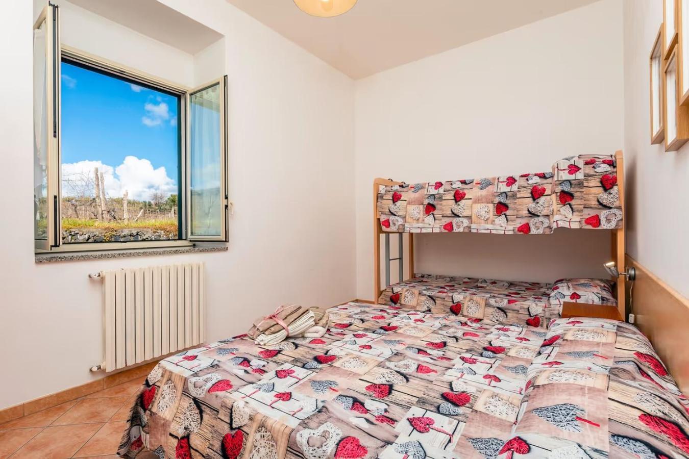 Camia Etna House Leilighet Piedimonte Etneo Eksteriør bilde